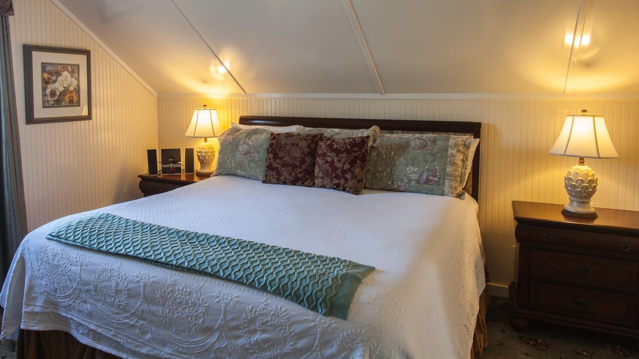 Rose Hill Retreat Aaa Four Diamond Inn Stonewall Eksteriør bilde