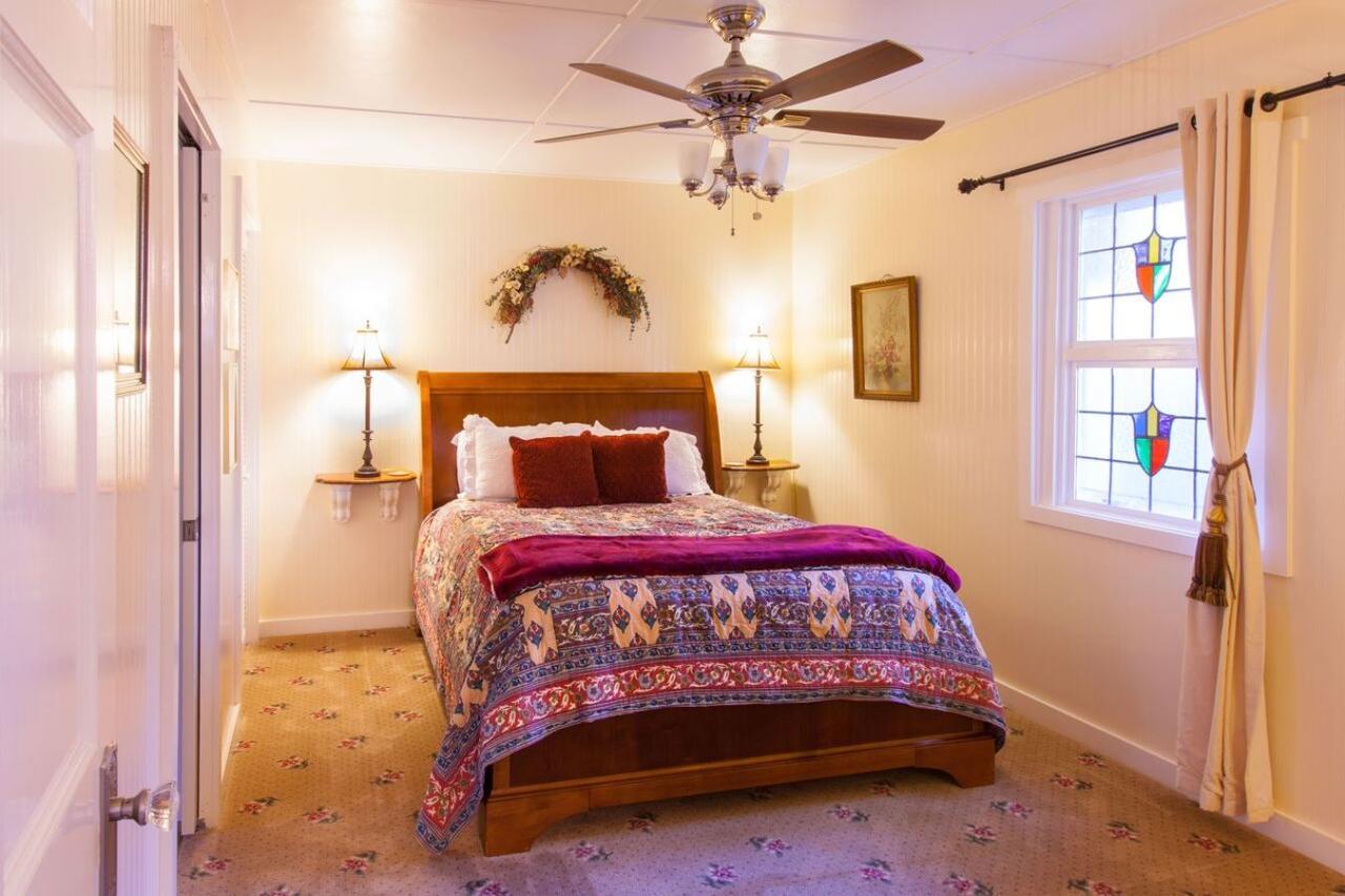 Rose Hill Retreat Aaa Four Diamond Inn Stonewall Eksteriør bilde